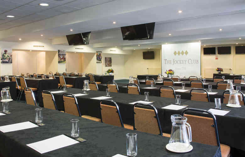 Lancaster Suite 46648143971 O