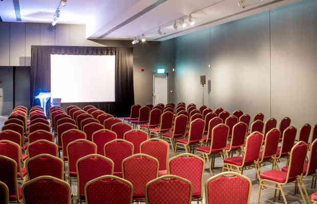 Art Gallery Theatre With Av 46147063114 O