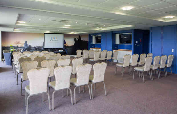 Conference Set Up Triple Box 45923467164 O