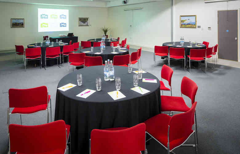 Vulcan Spitfire Boxkite Rooms Iwm Duxford 46818310932 O