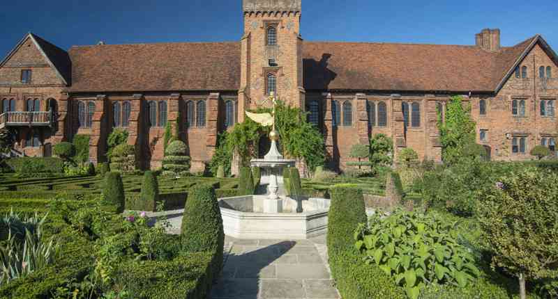 The Old Palace (2) (1)