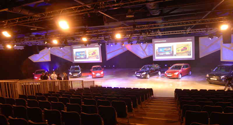 New Dock Hall Car Launch Royal Armouries 32586745077 O