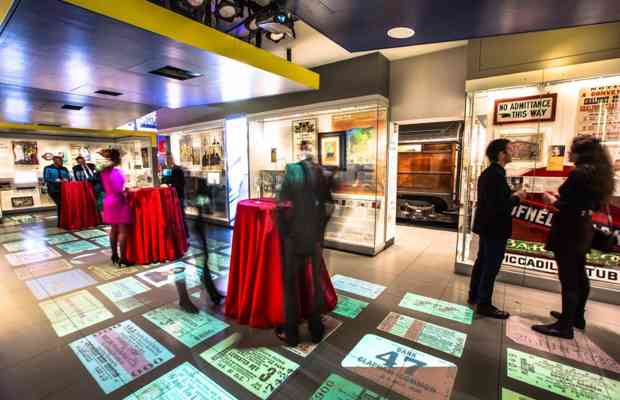 Design Gallery Reception 32469108897 O