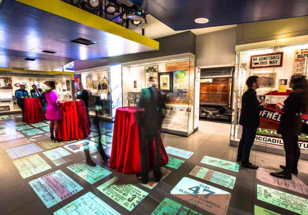 Design Gallery Reception 32469108897 O