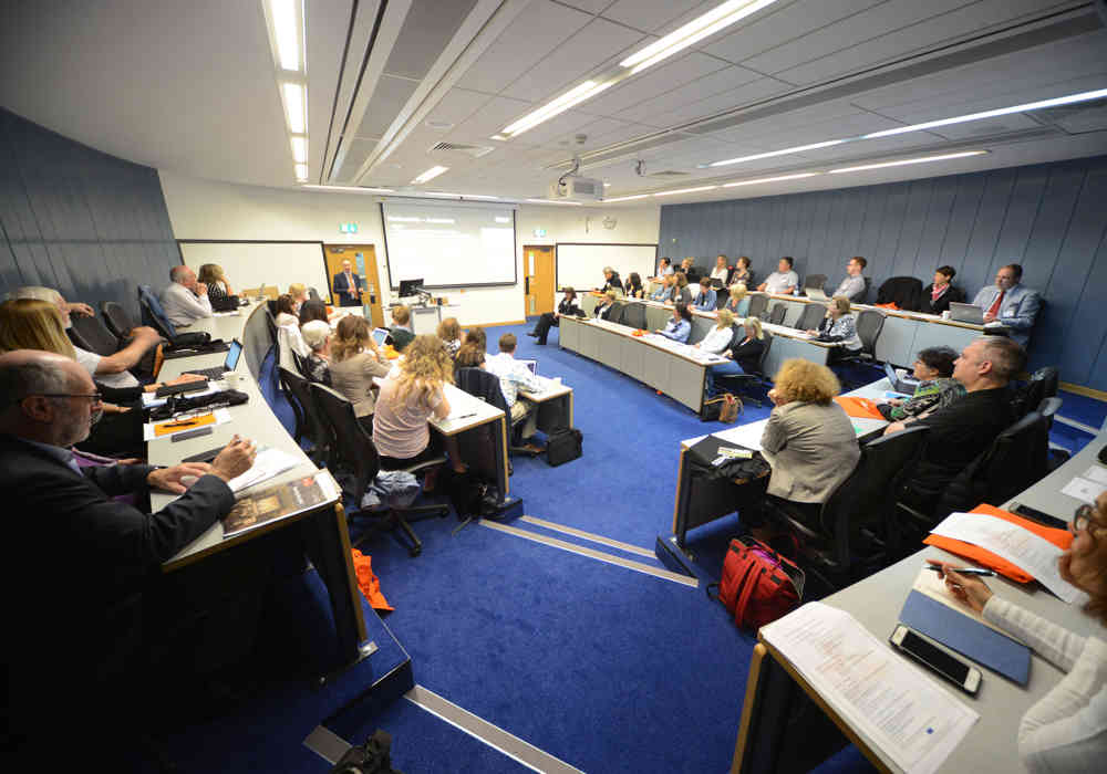 3 Harvard Lecture Theatre 49919616112 O