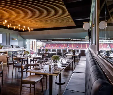 Directors Club Villa Park 46837312091 O (1) (1)