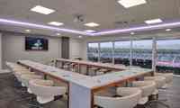 Peter Lynn Lounge (2)
