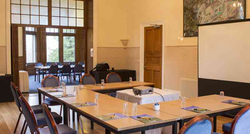 Geddes Room Edinburgh Zoo Mansion House 45925972515 O