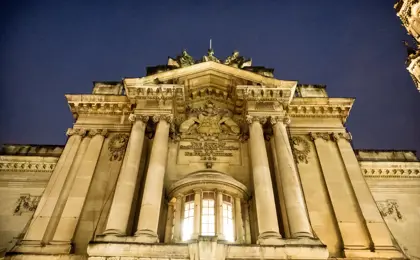 Bristol Museum Art Gallery 31898239757 O