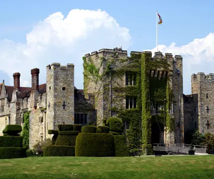 Slh Hever Castle 39682823803 O