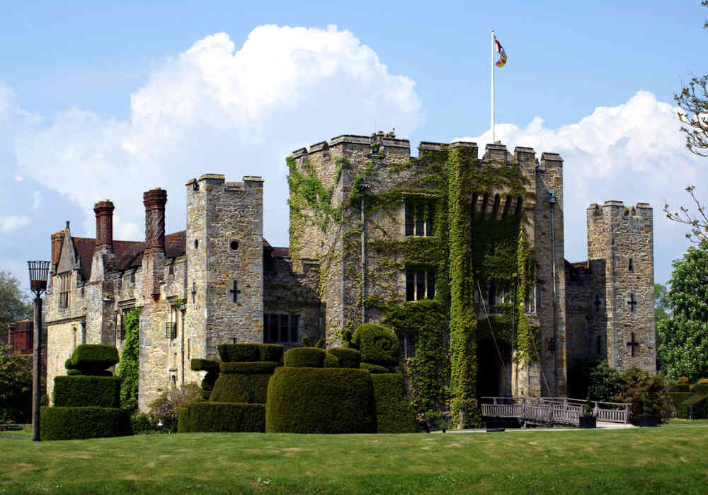 Slh Hever Castle 39682823803 O