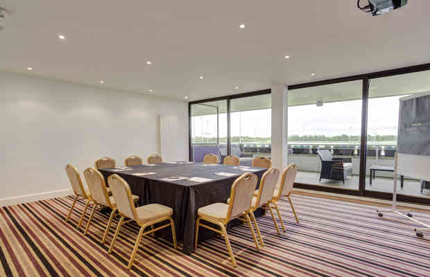 Clubhouse Main Suite At Kempton Park Racecourse 46818335442 O