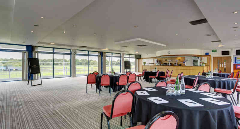 Nottingham Centenary Suite 33070840498 O