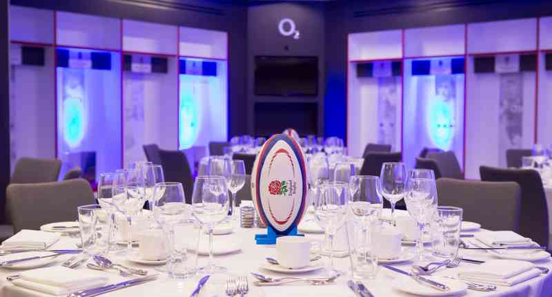 England Changing Rooms (2) Min