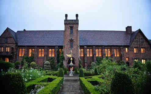 Hatfield House Exterior 31929089857 O