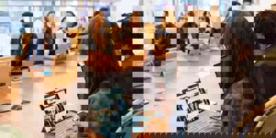 Pexels Christina Morillo 1181403