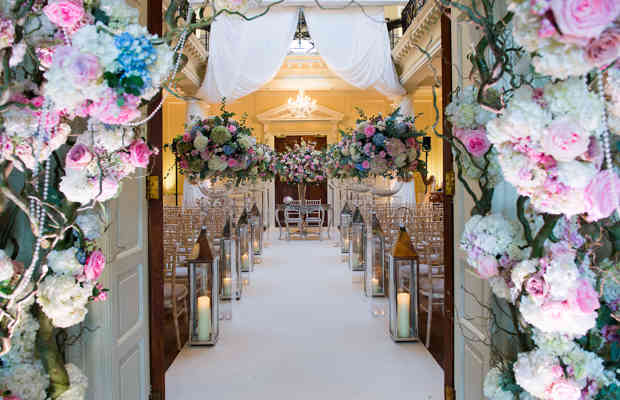 Hedsor House Floral Entrance To Centre Hall 31919227047 O