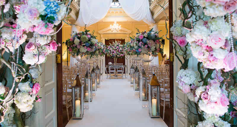 Hedsor House Floral Entrance To Centre Hall 31919227047 O