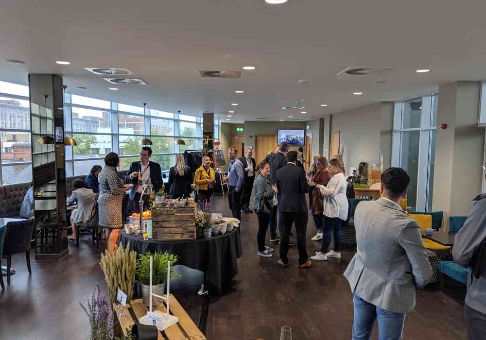 The Clubhouse Suite 48322210651 O