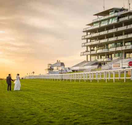 Epsom Downs 32774404528 O