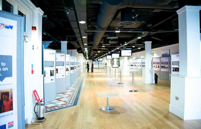 82 Club Lounge 31896017847 O