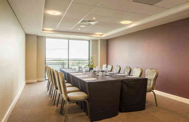 Small Meeting New Box 45923466434 O